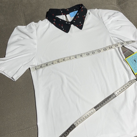 🥰🥰CeCe Collared Puff Sleeves Blouse🥰🥰 - Picture 5 of 9